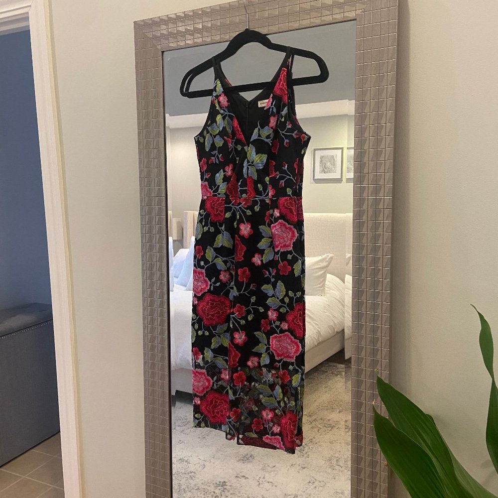 Dress The Population Floral Lace Sheath Dress Sz XS